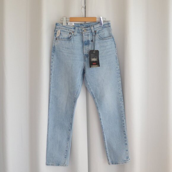 NWT Levi's 501s Straight Leg Light Wash Jeans Sz 29 - Picture 2 of 8